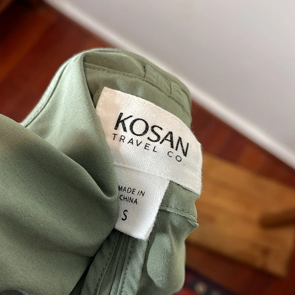 Elegant Green Wrap Dress - Picture 12 of 12